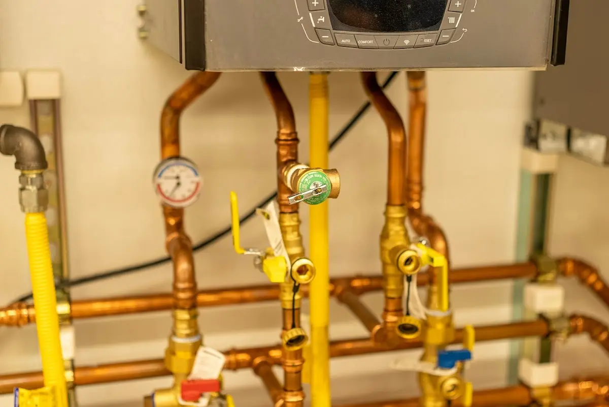 Licensed technician providing Sewer Cleanout for a homeowner in Smithville